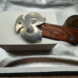 Pewter Belt buckle with Ornate hand carved leather Design